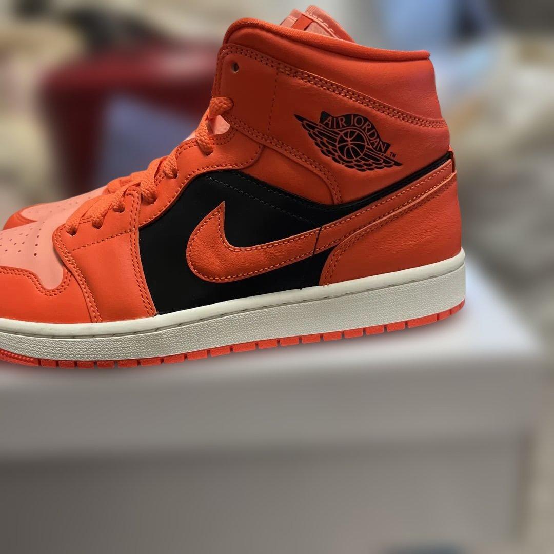 【美品】NIKEエアジョーダン MIDクリムゾンブリス/ブラック/セイルほぼ新品