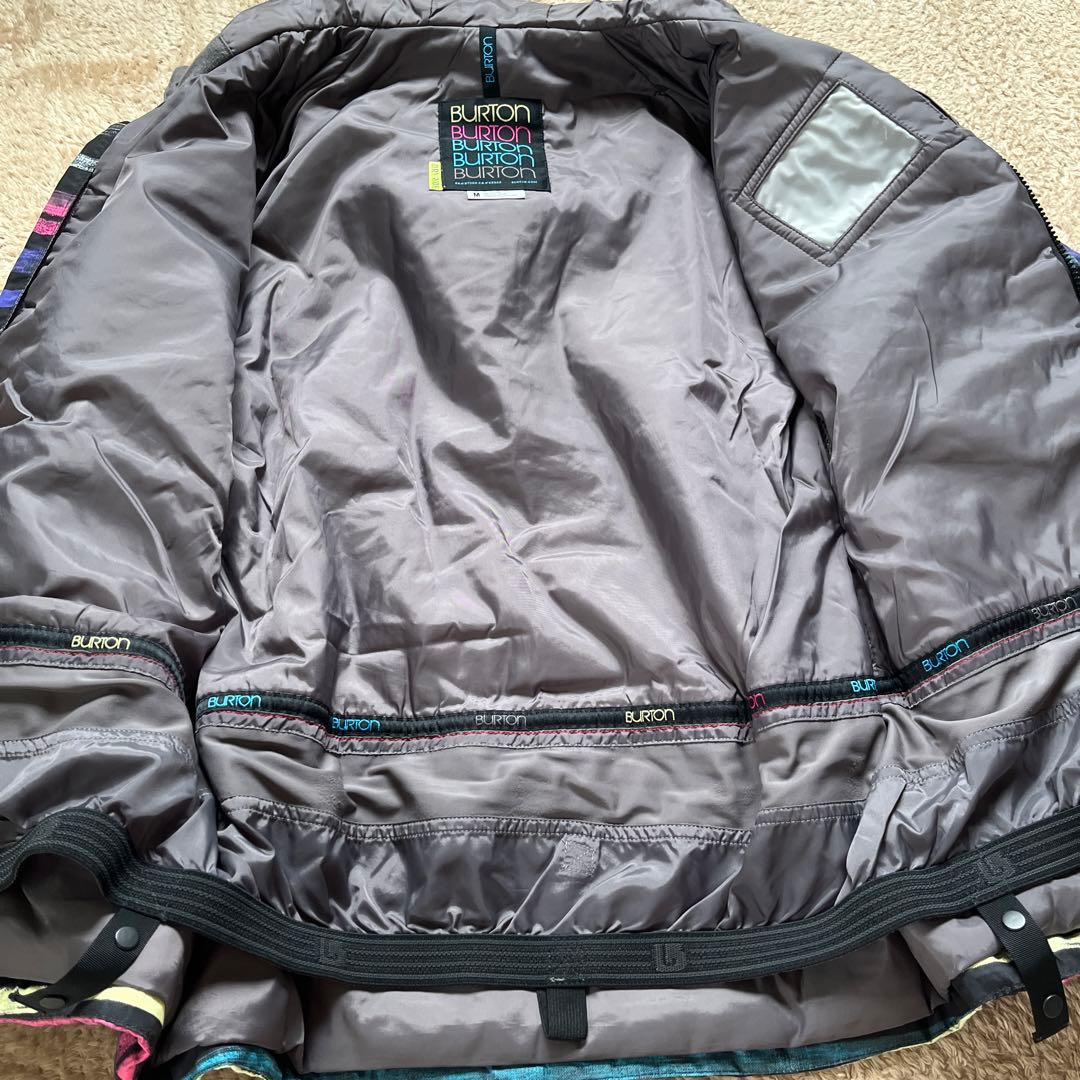 BURTON レディース　スノボウエア