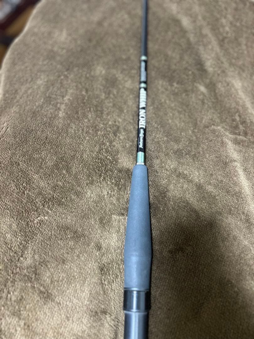IRON WHIP IWNB-613 ジギングロッド