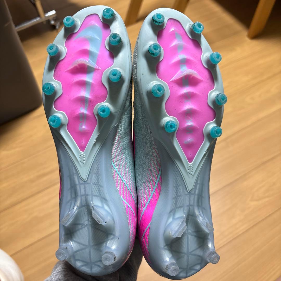 NIKE マーキュリアルヴェイパー16