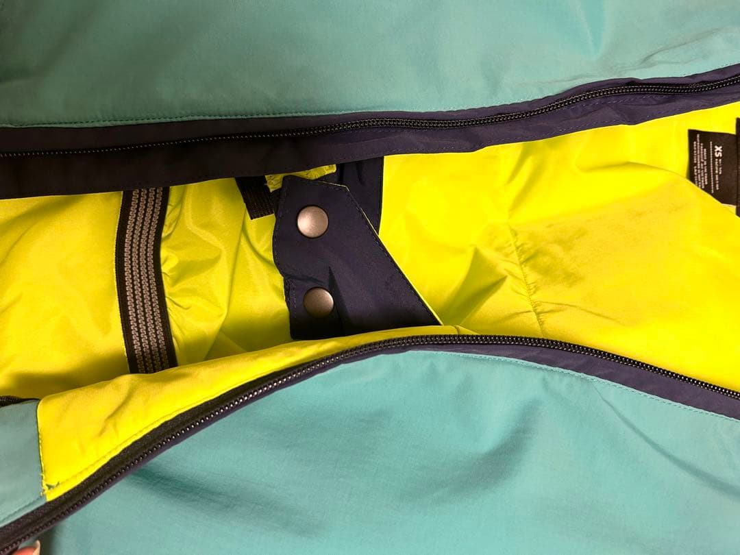 BURTON スキー、スノーボード　ウェア