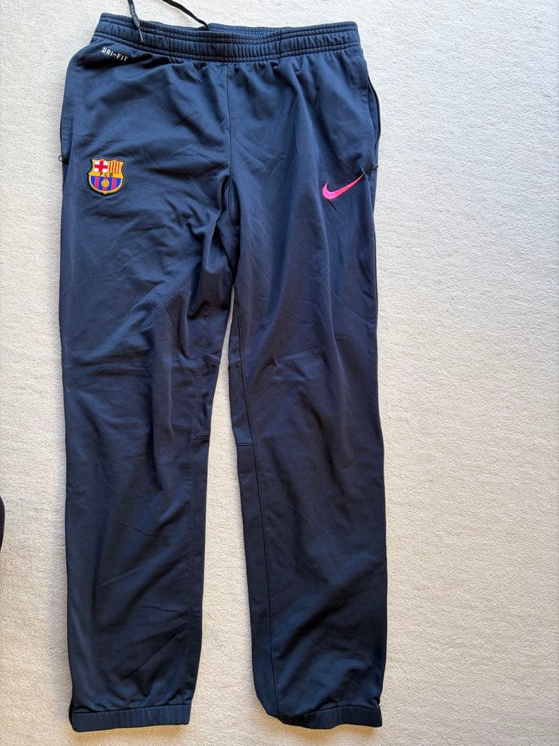 Nike FC Barcelona トレーニングジャージ
