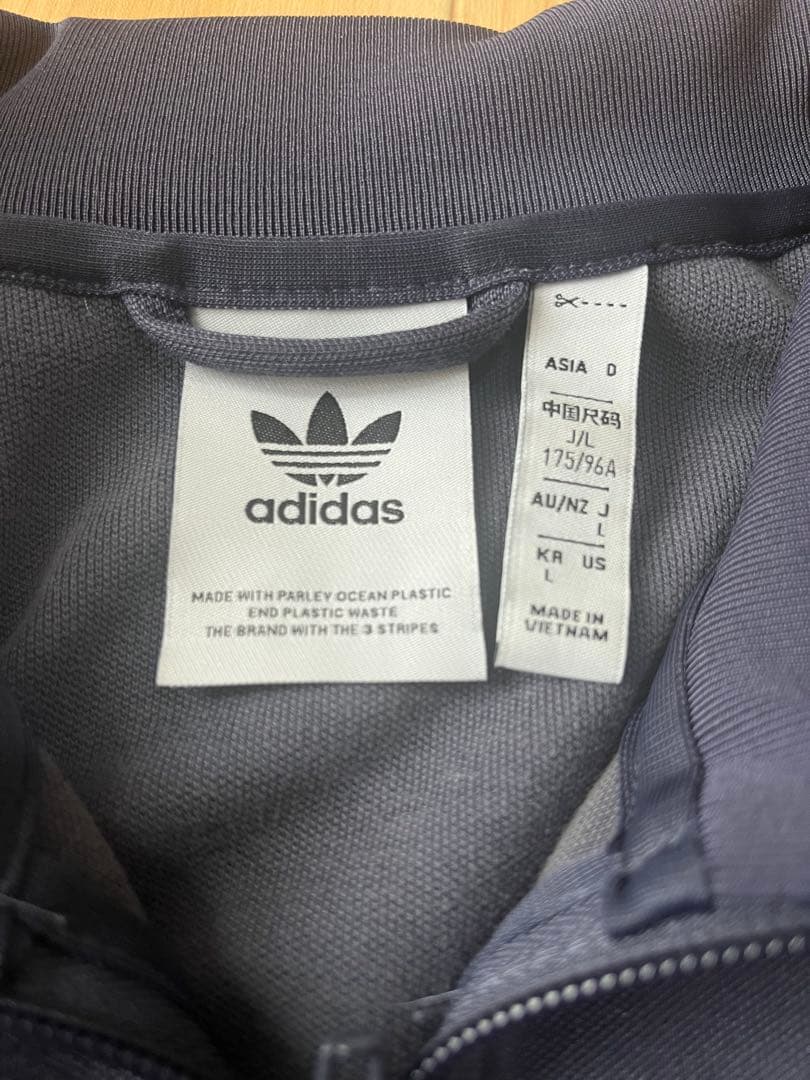 r*i様 adidas ネイビー トラックジャケット L