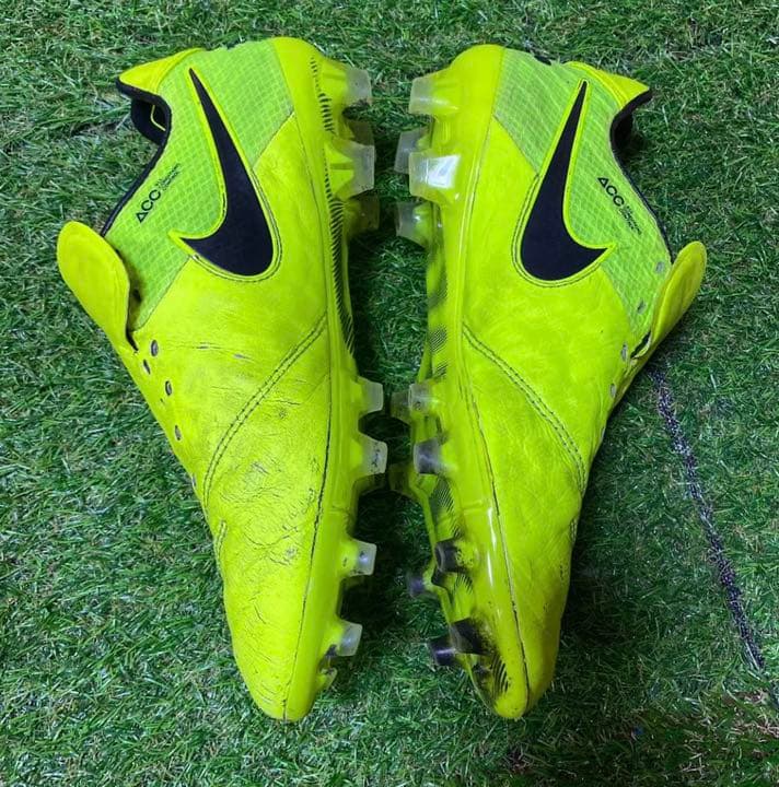 サッカー スパイク ティエンポ6 FG 25.0