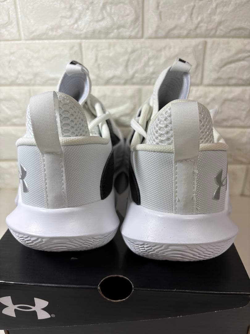 アンダーアーマー UA FLOW FUTR X 3フロウ フューチャーX3