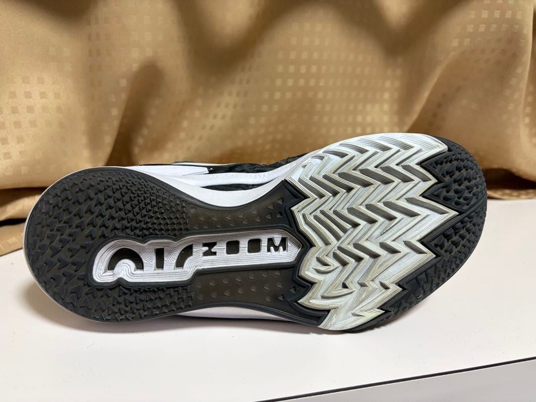 シューズ(男性用) NIKE ZOOM G.T. CUT 2 Black/White