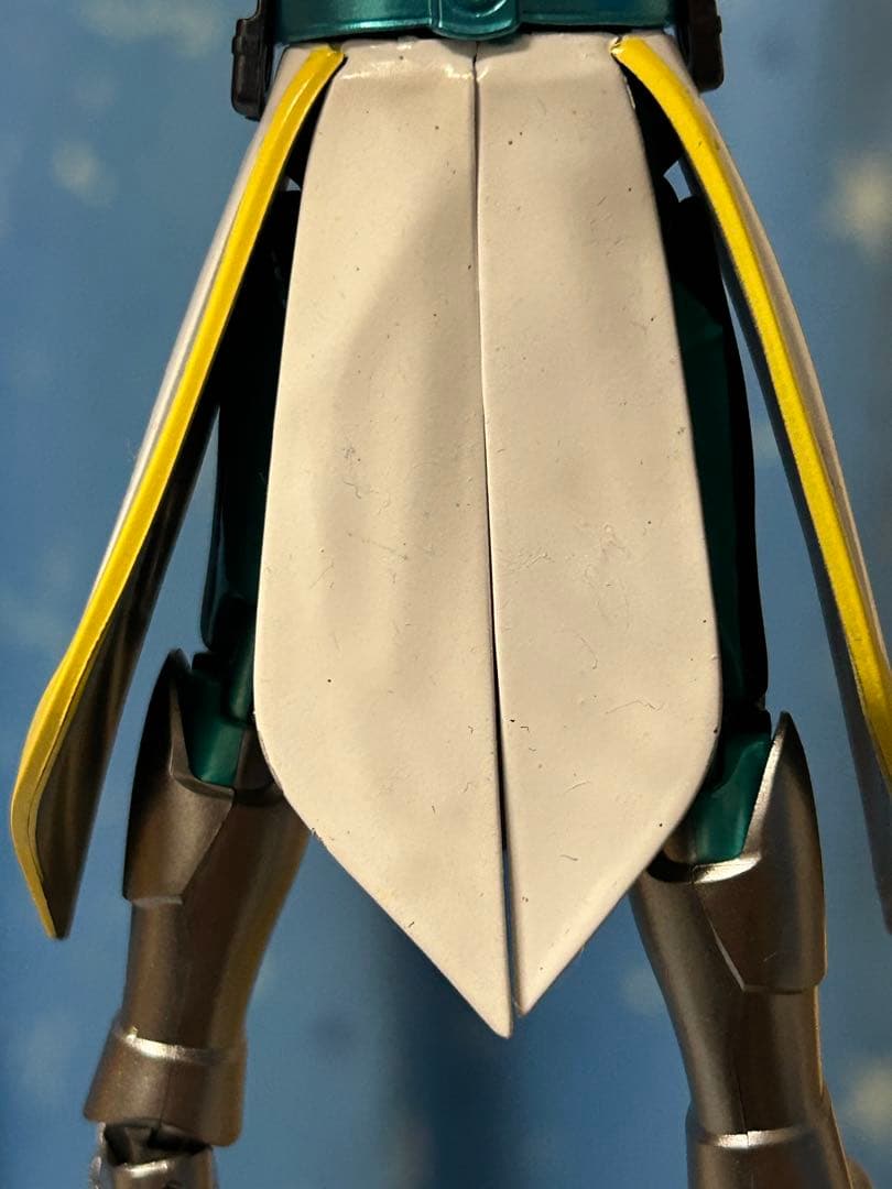 【欠品・塗装ハゲあり】フィギュアーツ　仮面ライダーリバイスセット