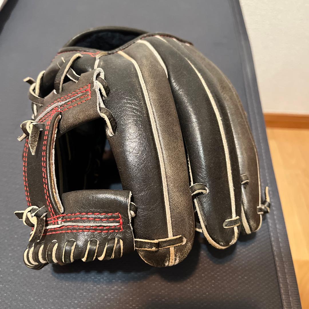 ZETT 硬式グローブ 黒 赤ステッチ