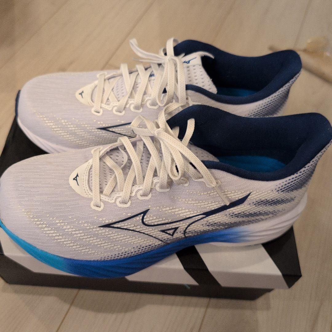 Mizuno Wave Rider 28 ホワイト/ブルー　26.5