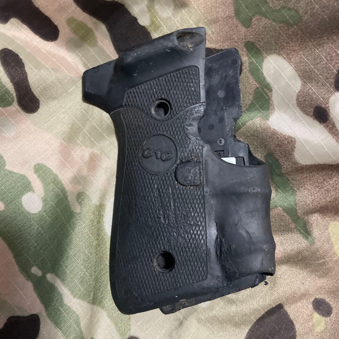 Crimson Trace レーザーグリップ Beretta M269
