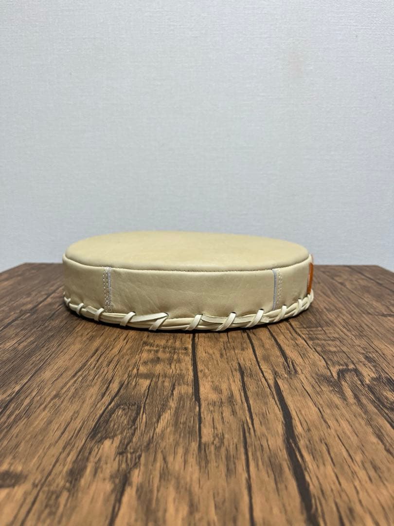 s*m様 グローブ型付け台（自作品）