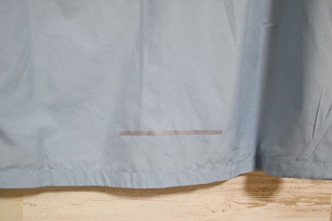新品　ナイキ エッセンシャル メンズ フーデッド ランニングジャケット　撥水