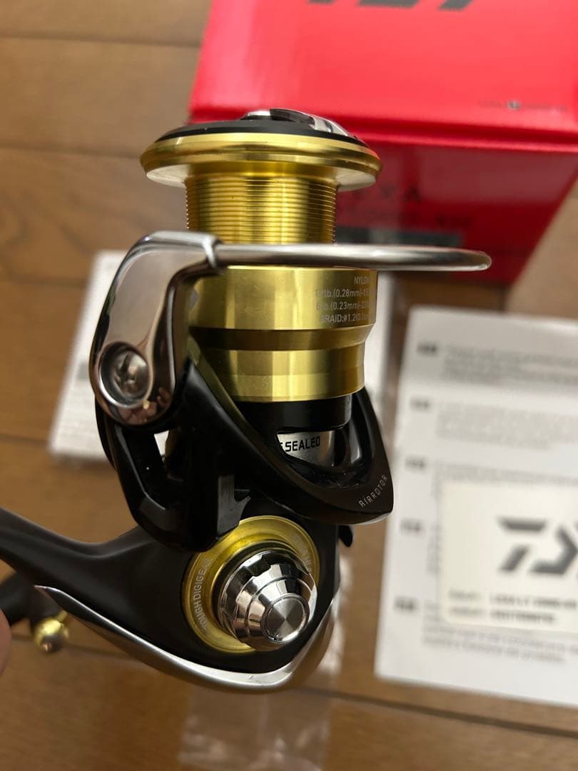 ダイワ DAIWA LEXA LT 2500D-XH スピニングリール　レグザ
