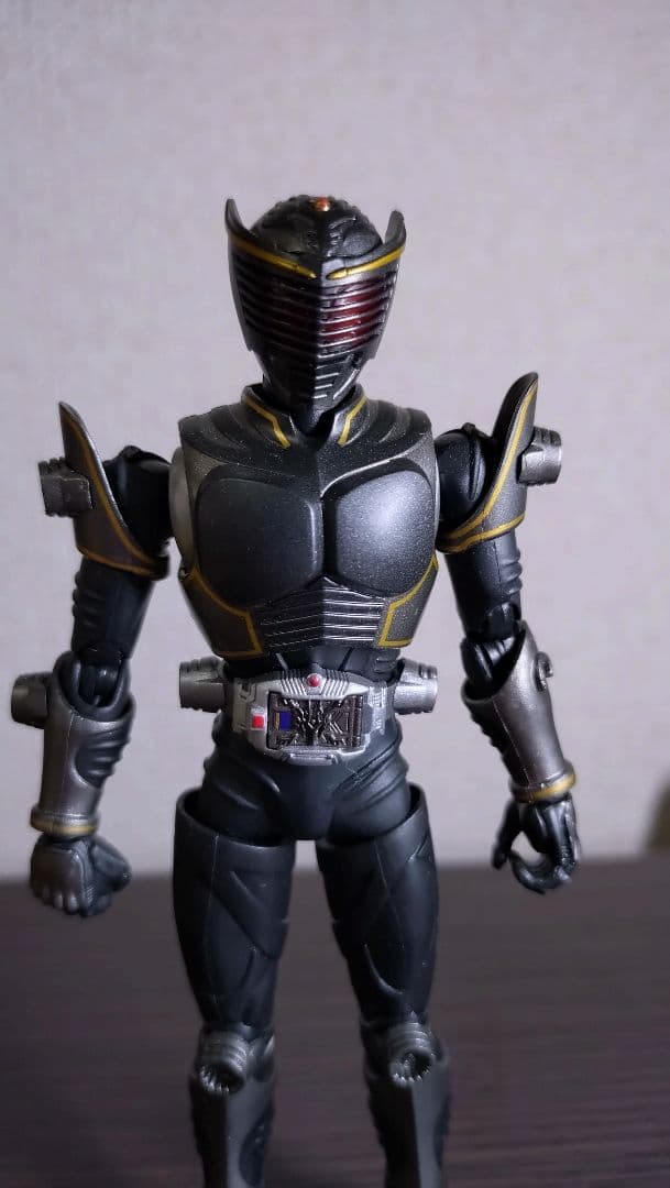 S.H.Figuarts 仮面ライダーリュウガ＆ドラグブラッカー 「仮面ライダ…