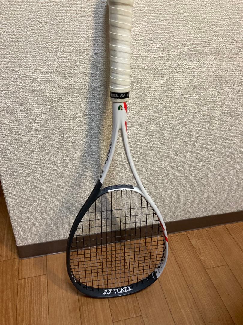 ヨネックス　ボルトレイジ7v ホワイト　SL2