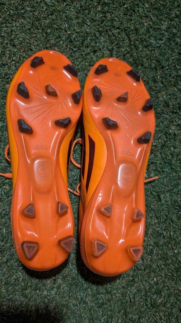 アディゼロ F50 26.5