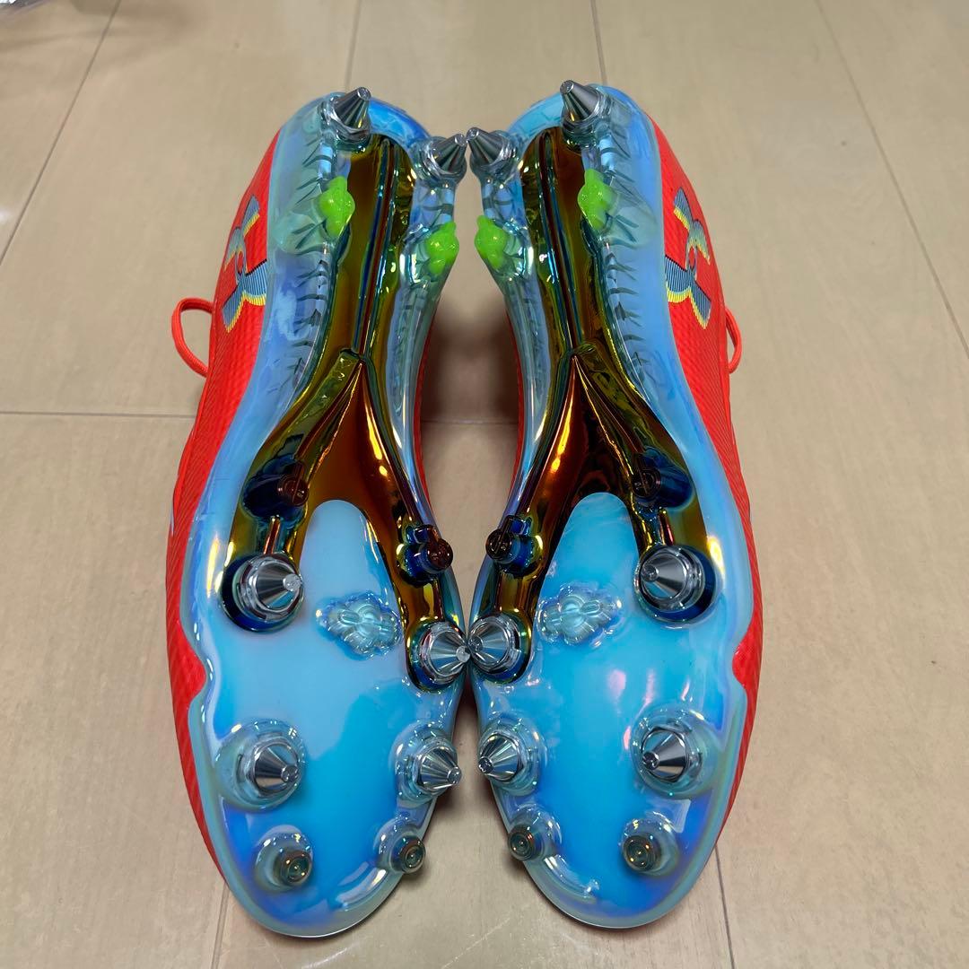 【希少】新品　アンダーアーマー サッカースパイク 28cm 取り替え式