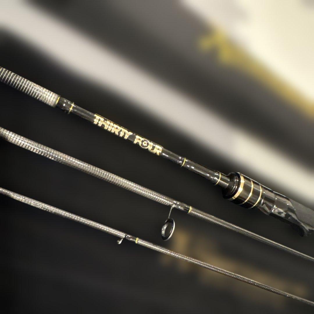 34サーティーフォー　THIRTY FOURADVANCEMENT BCR-56