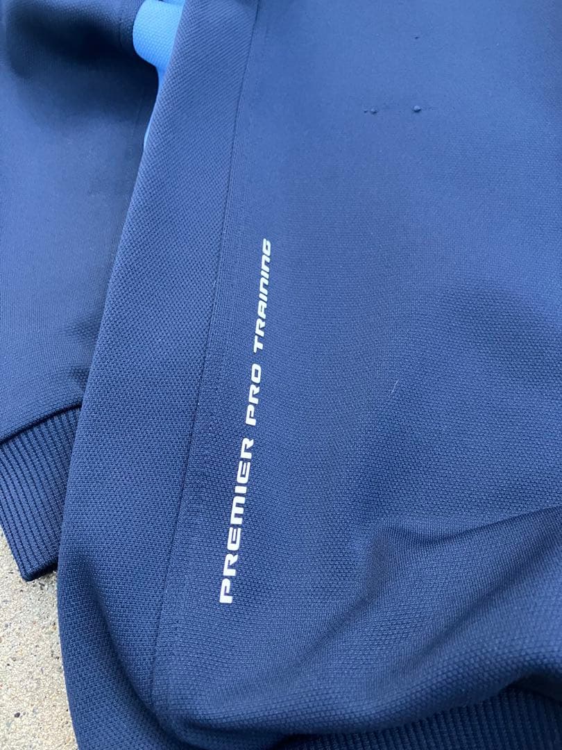 【希少！美品】アンブロxイングランド代表 スウェットシャツ　プルオーバー L