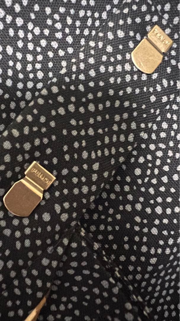 Fendi メンズパンツ　48