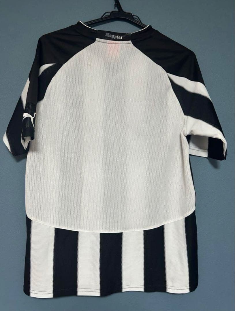 Puma Newcastle United シャツ 黒白 2010