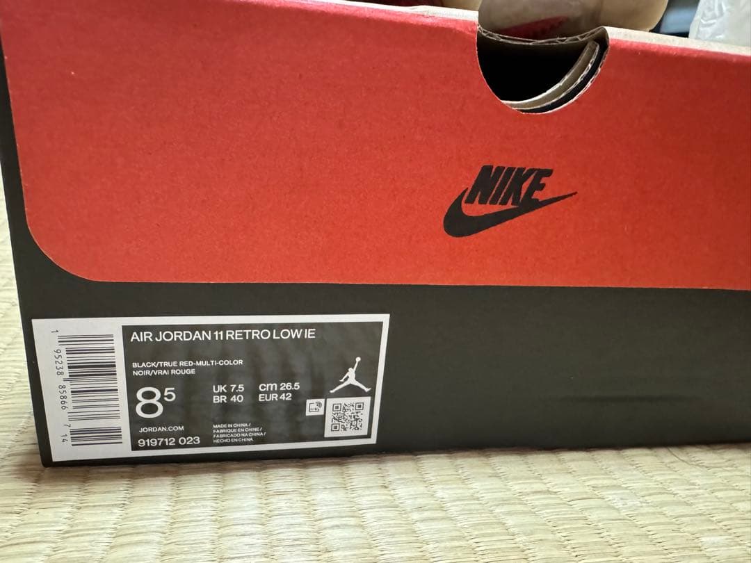 ニ*郎様 【中古・美品】AIR JORDAN 11 RETRO LOW IE 2