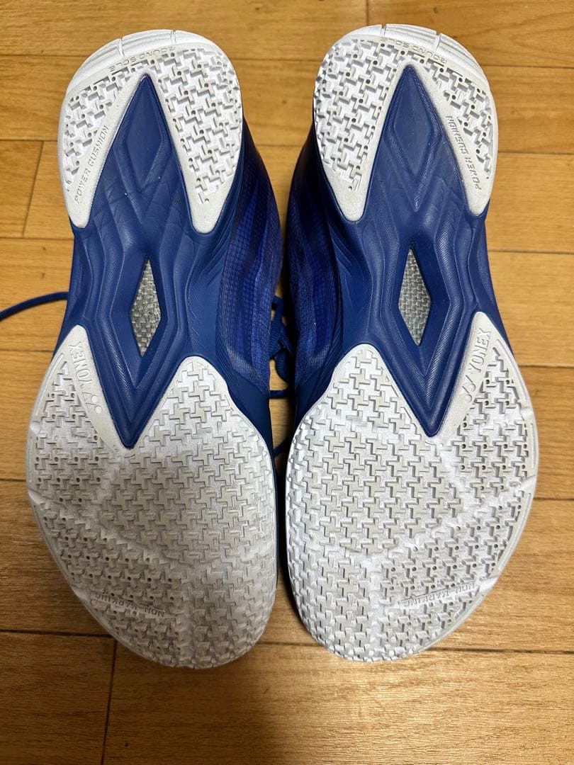 YONEX　エアラスZワイド　バドミントンシューズ 27.5cm