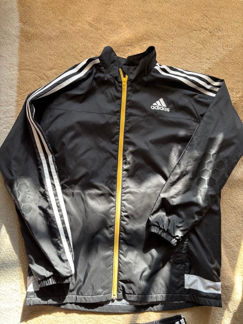 adidas ブラック 上下サイズ160