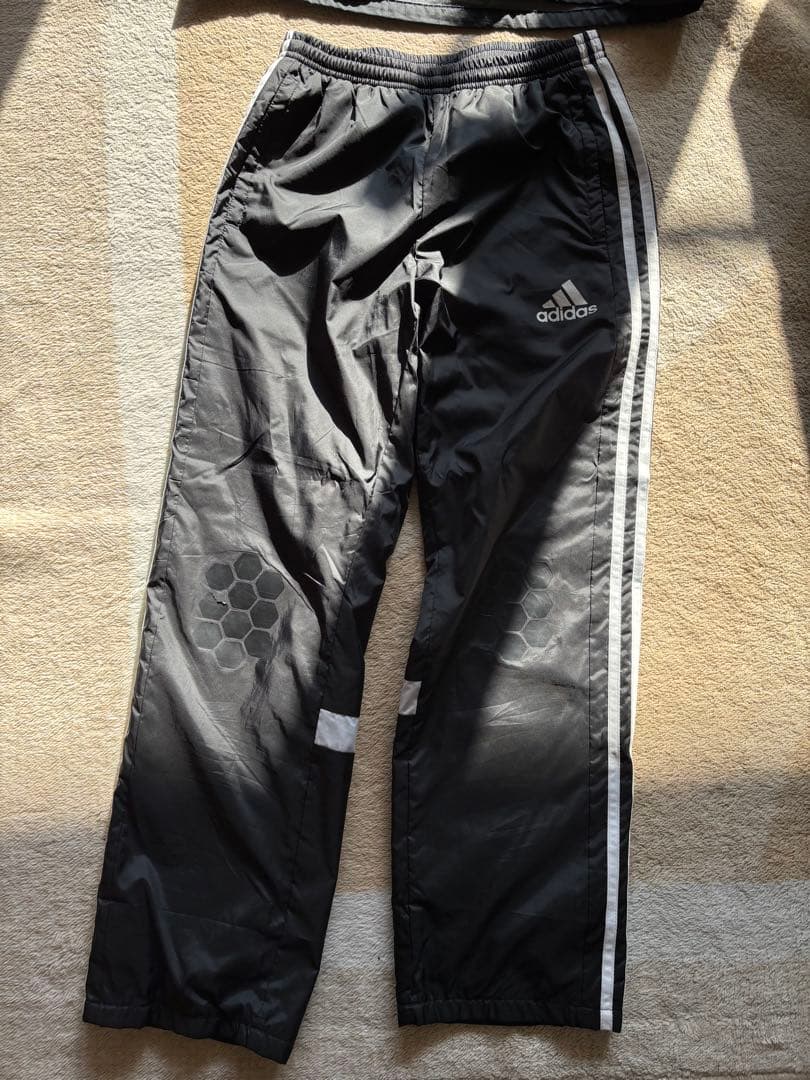 adidas ブラック 上下サイズ160
