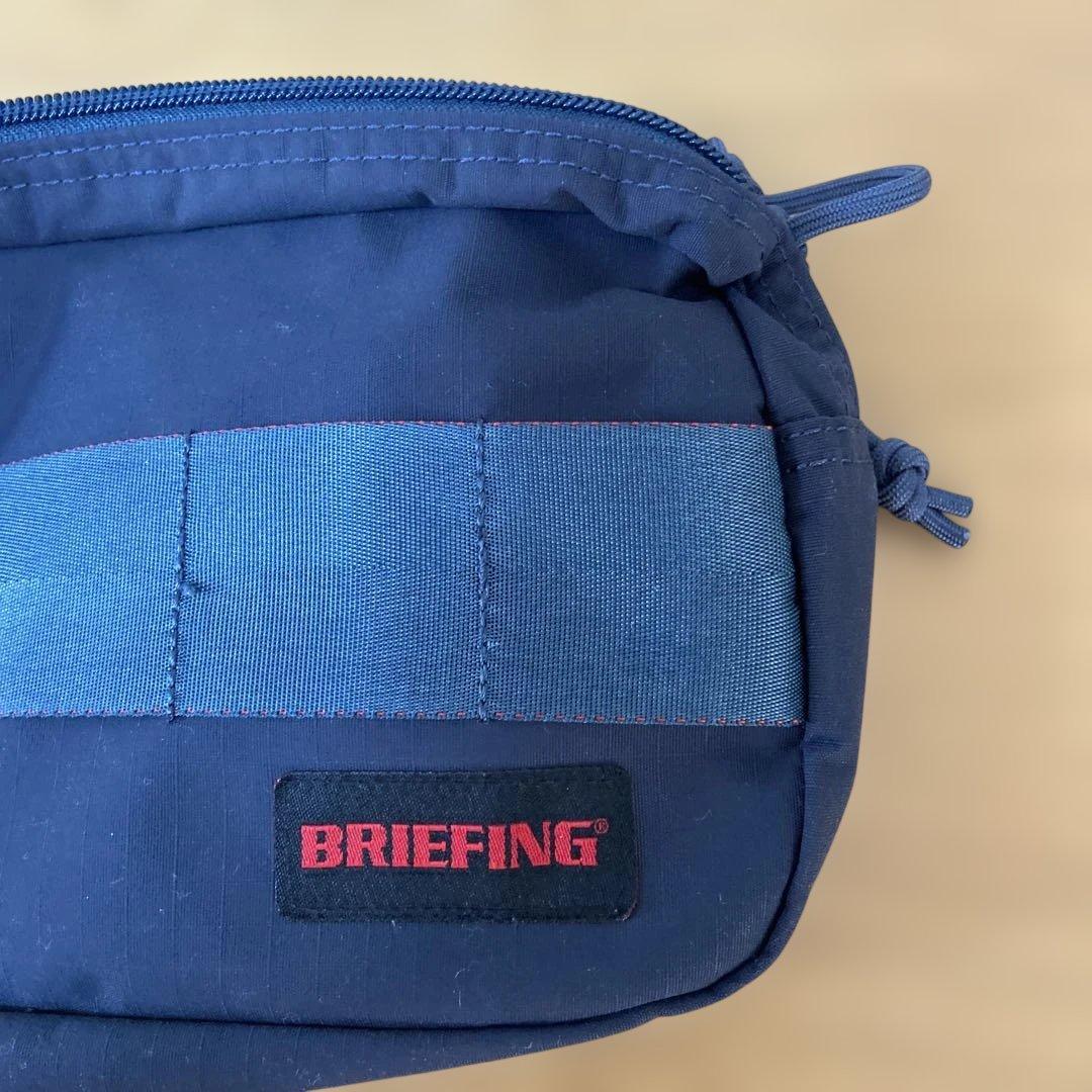 BRIEFING ネイビー ジッパーポーチ