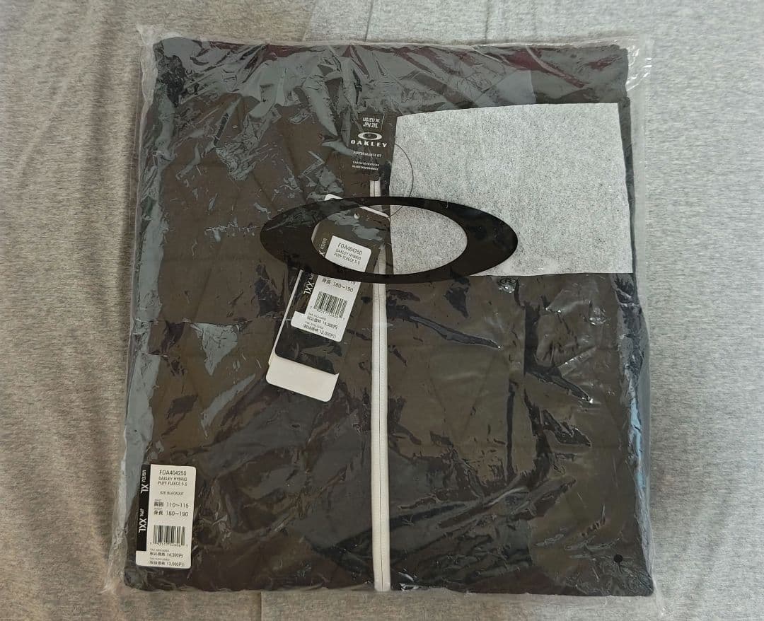 OAKLEY HYBRID PUFF FLEECE ハイブリッド パフ フリース