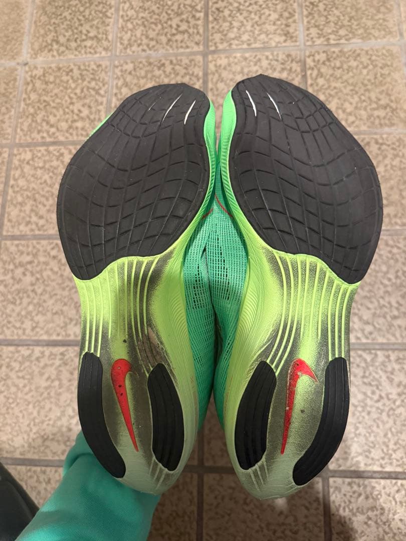 NIKE VaporFly スパイクシューズ グリーン/ピンク
