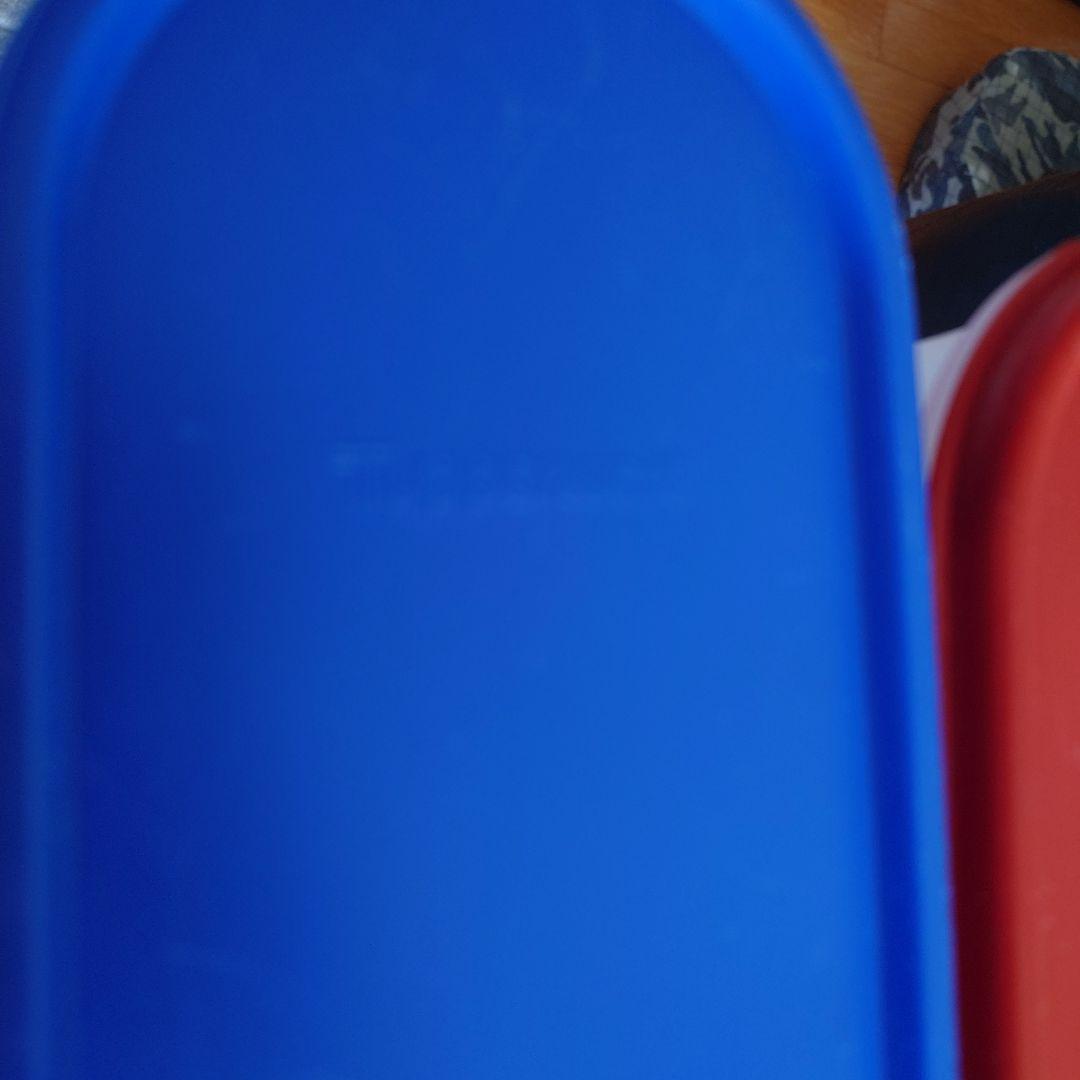 Tupperware 青 赤 保存容器 2個セット