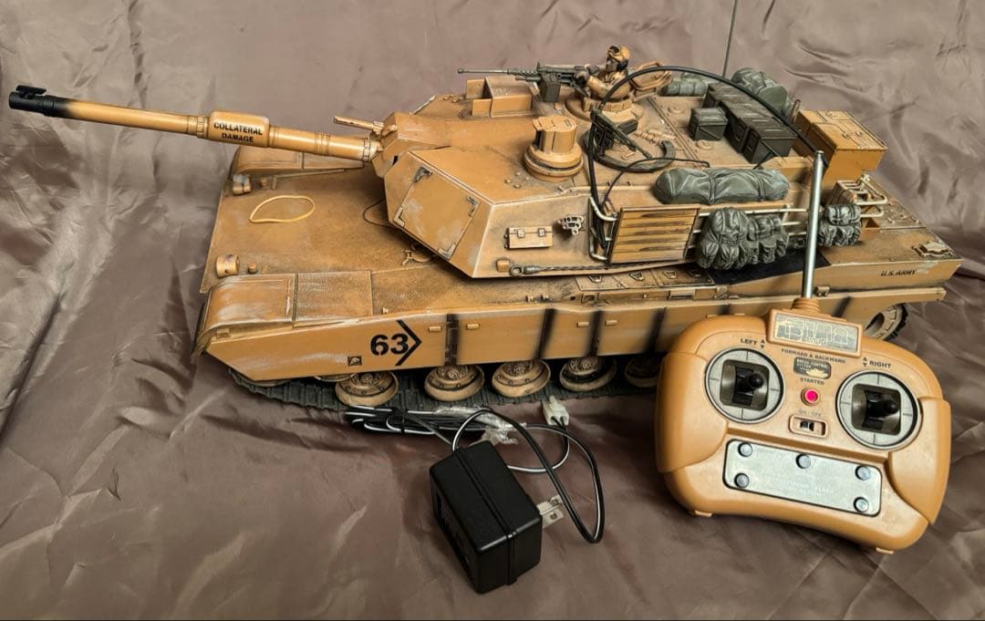 童友社 RC M1A2エイブラムス　戦車　1/16　イラク駐留米軍仕様　動作品