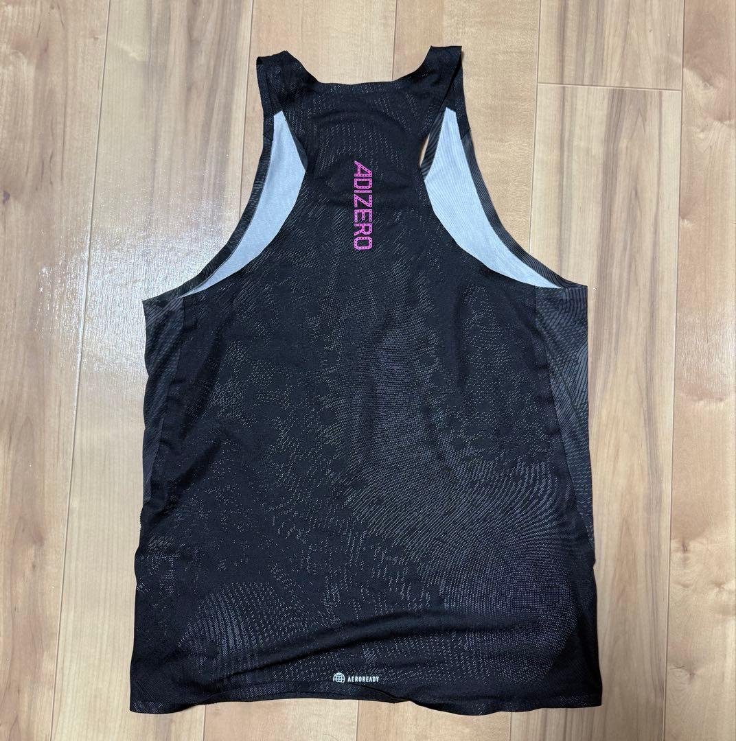 キ*ン様 アディダス　アディゼロ　 PRO シングレット　メンズMサイズ