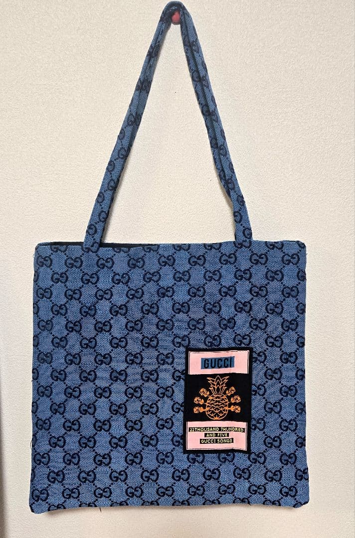 新品レア！GUCCI ノベルティ ロゴトートバッグ ブルーキャンパストートバッグ