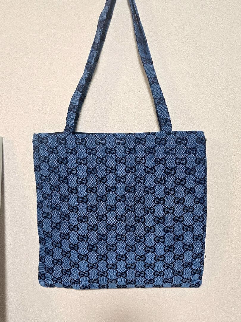 新品レア！GUCCI ノベルティ ロゴトートバッグ ブルーキャンパストートバッグ