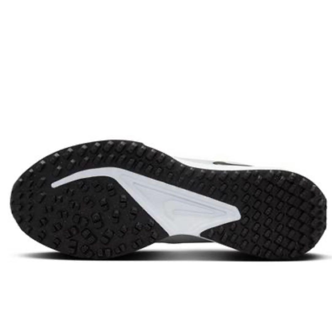新品　NIKE インフィニティG NN ゴルフシューズ
