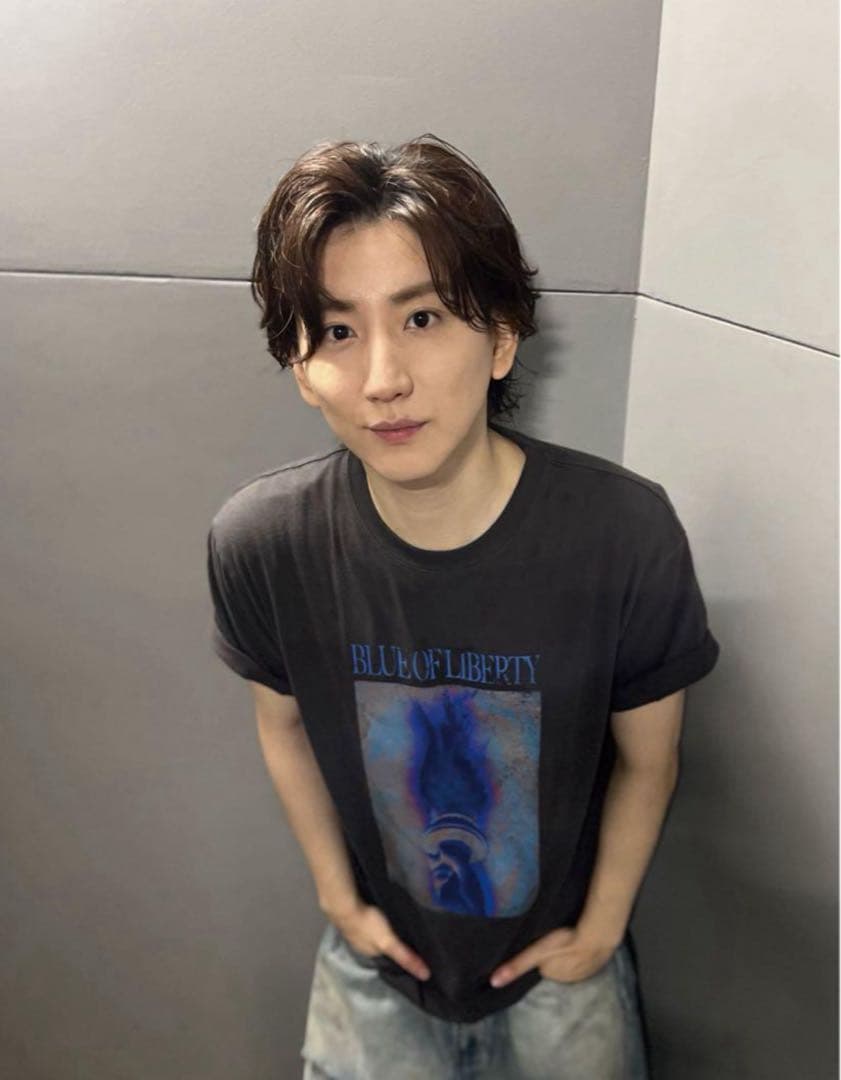 BLUE OF LIBERTY Tシャツ 京本大我