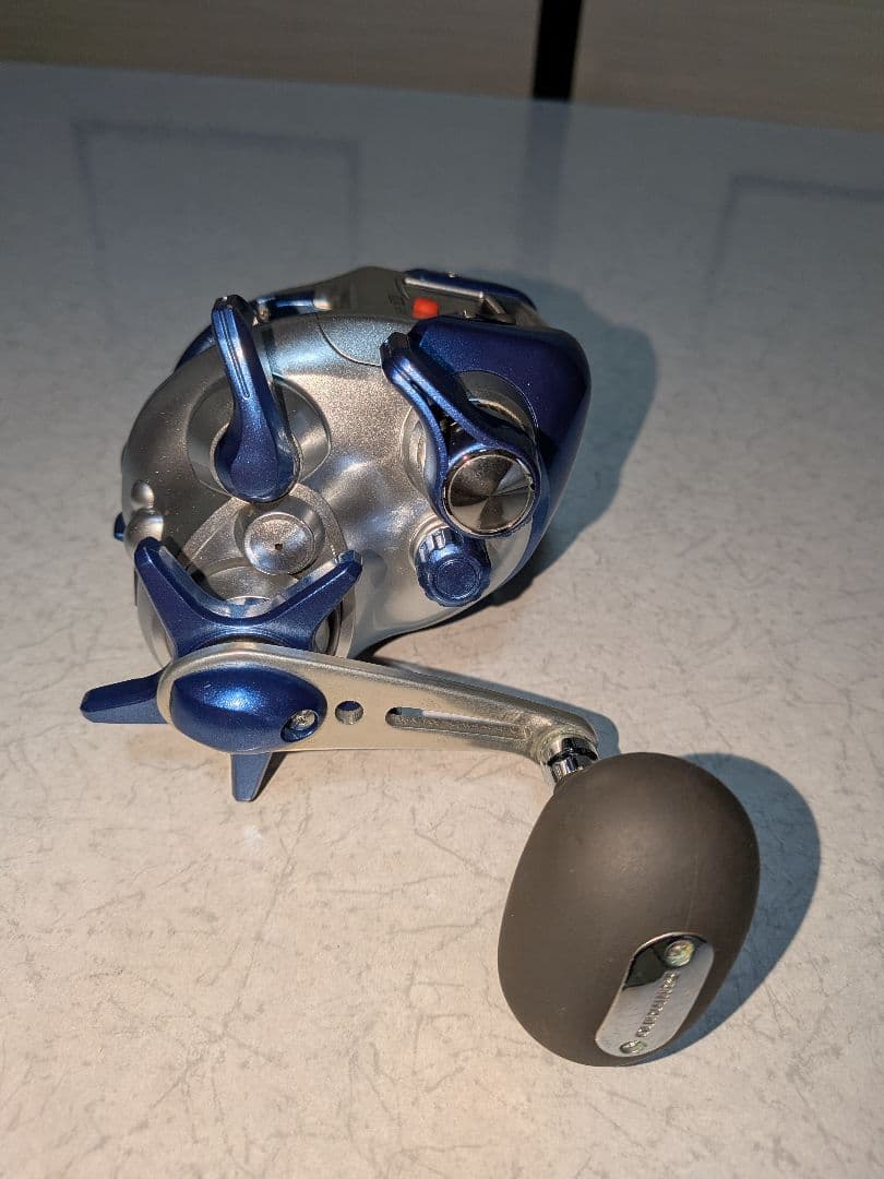 SHIMANO シマノ　電動丸600H 電動リール