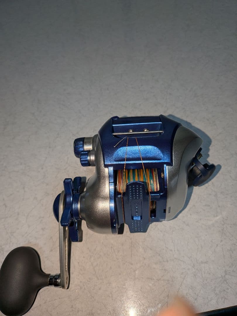 SHIMANO シマノ　電動丸600H 電動リール