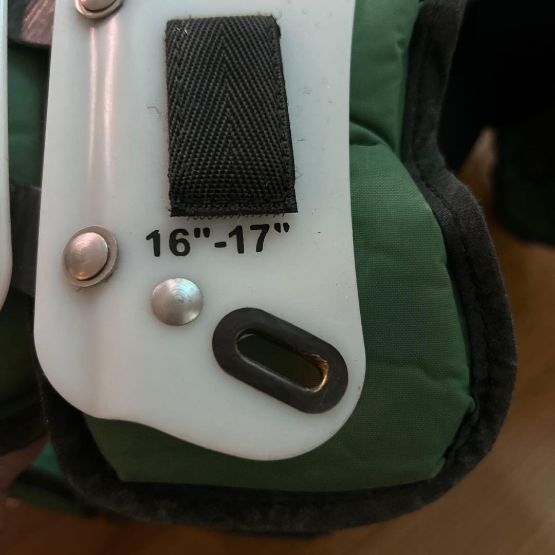 【特注品】アメフト　ショルダーパッド　FF17 ダグラス　アメリカンフットボール