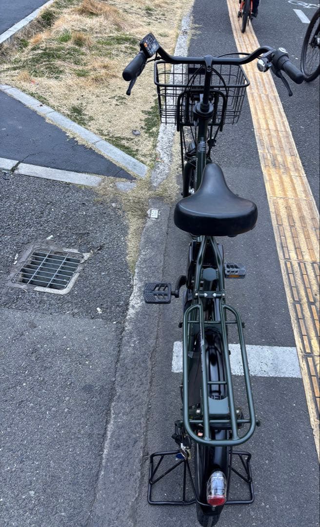 068番　中古20㌅ Panasonic電動アシスト自転車　13.2Ah 大阪