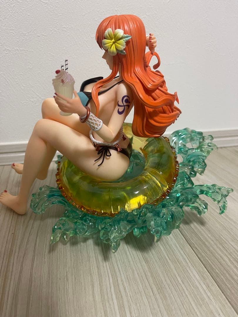 ワンピース ナミ ビキニ フィギュア　セクシー