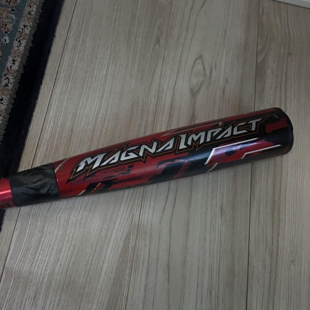 Mizunoミズノ マグナインパクト 軟式バット 赤 85cm バットケース付