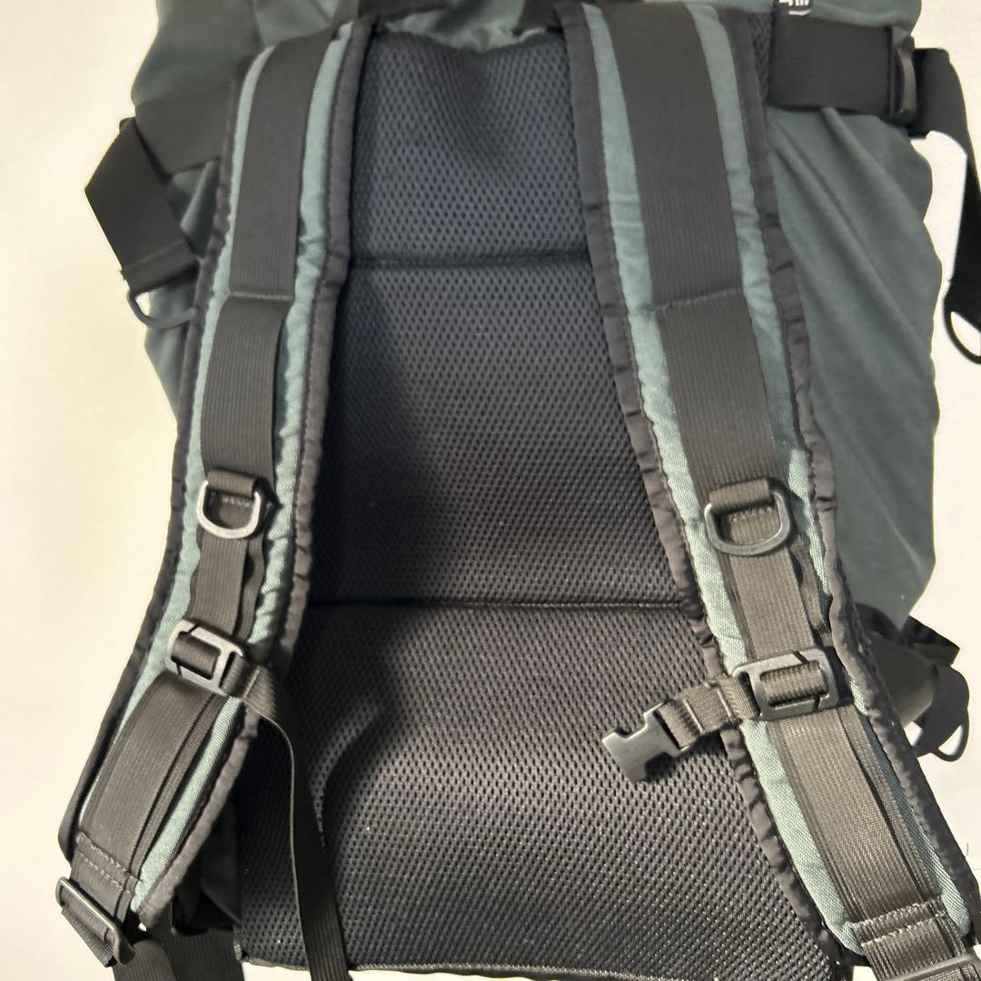ILE INSIDE LINE EQUIPMENT カメラバック