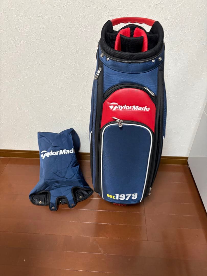 【美品】テーラーメイド キャディバッグ 7口枠 多分割 トリコロール 9型