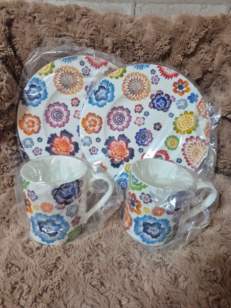 Villeroy&Boch アンムットブルーム マグカップ×2 プレート×2