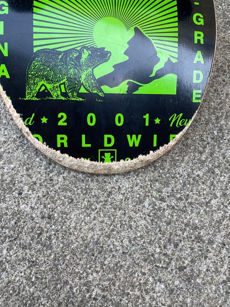 Grizzly スケートボード カラフルデザイン