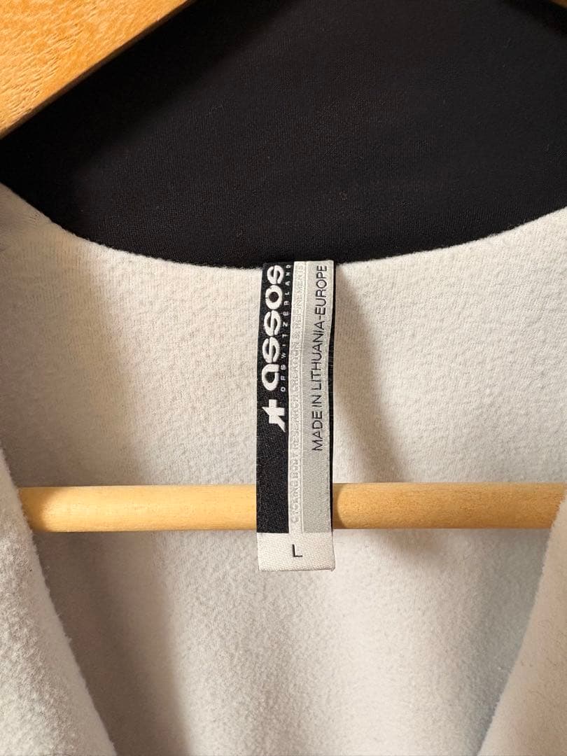 アソスmille intermediate Jacket_evo7 assos